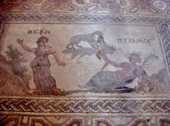 Pyrame et Thisbé, mosaïque à Paphos ; photo de Gérard JANOT