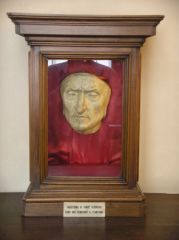 Masque mortuaire du poète Dante, au Palazzio Vecchio, à Florence