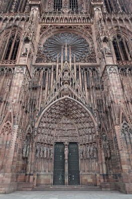 682px-Cathédrale_Notre-Dame_de_Strasbourg_@_Strasbourg_(45569525121) (1).jpg