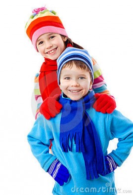 two-kids-winter-clothes-23515745.jpg