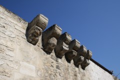 mur-enceinte-Poissy-wikimedia.JPG