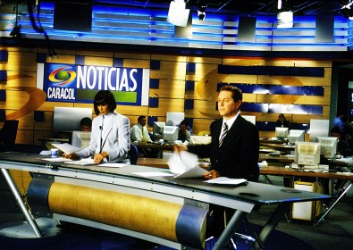 Estudio_noticias_Caracol_TV.jpg